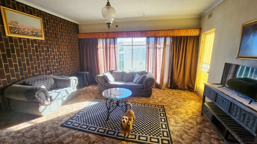 4 Bedroom Property for Sale in Meiringspark North West